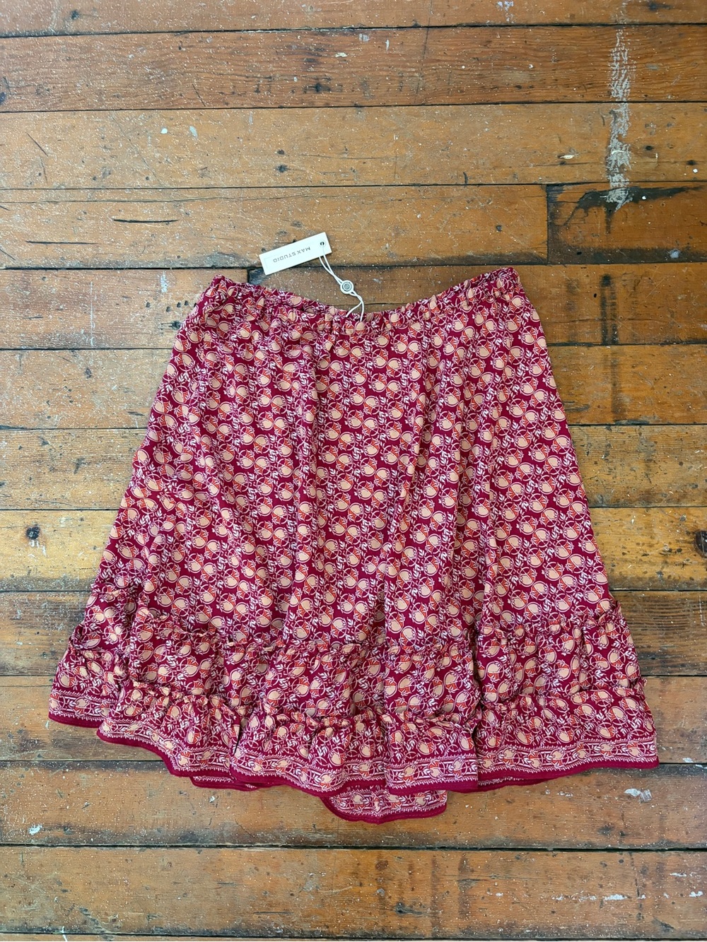 NWT Max Studio red floral tiered ruffle midi skirt size small